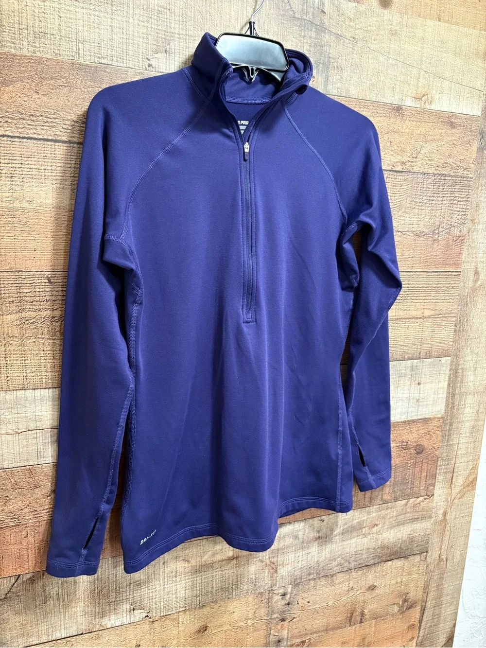 Nike Pro Dri-FIT Women’s Half Zip Pullover Size L Blue/Purple W040